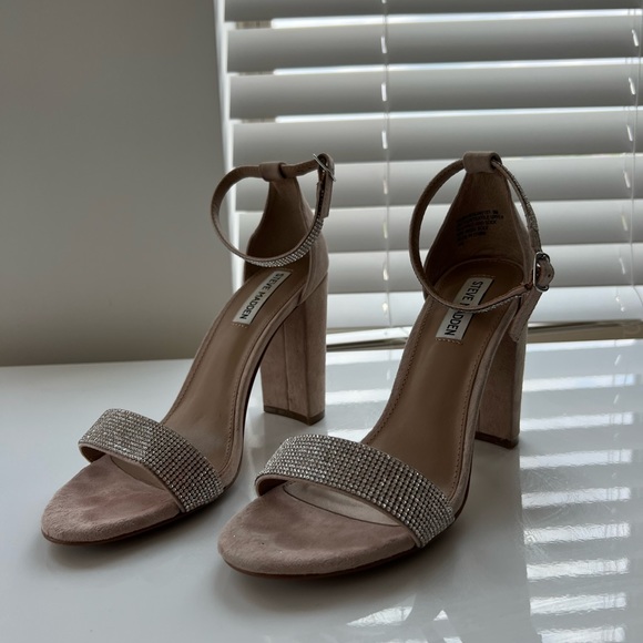 Steve Madden sandal heels - Picture 1 of 3